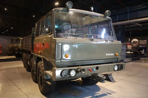 TC 10 Tatra 815