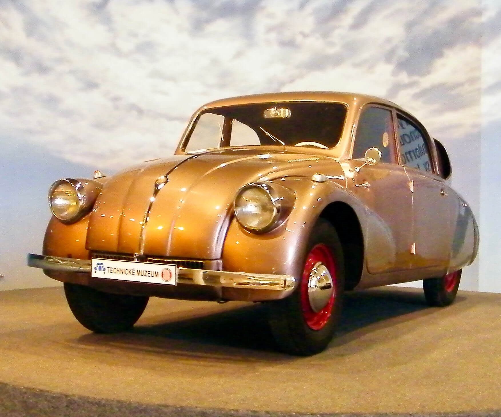 Muzeum osobn&iacute;ch automobilů TATRA